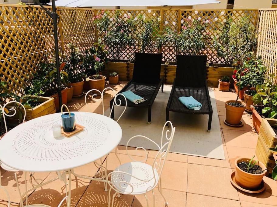 Charming Mezzanine W/ Large Terrace - Apartment Nice